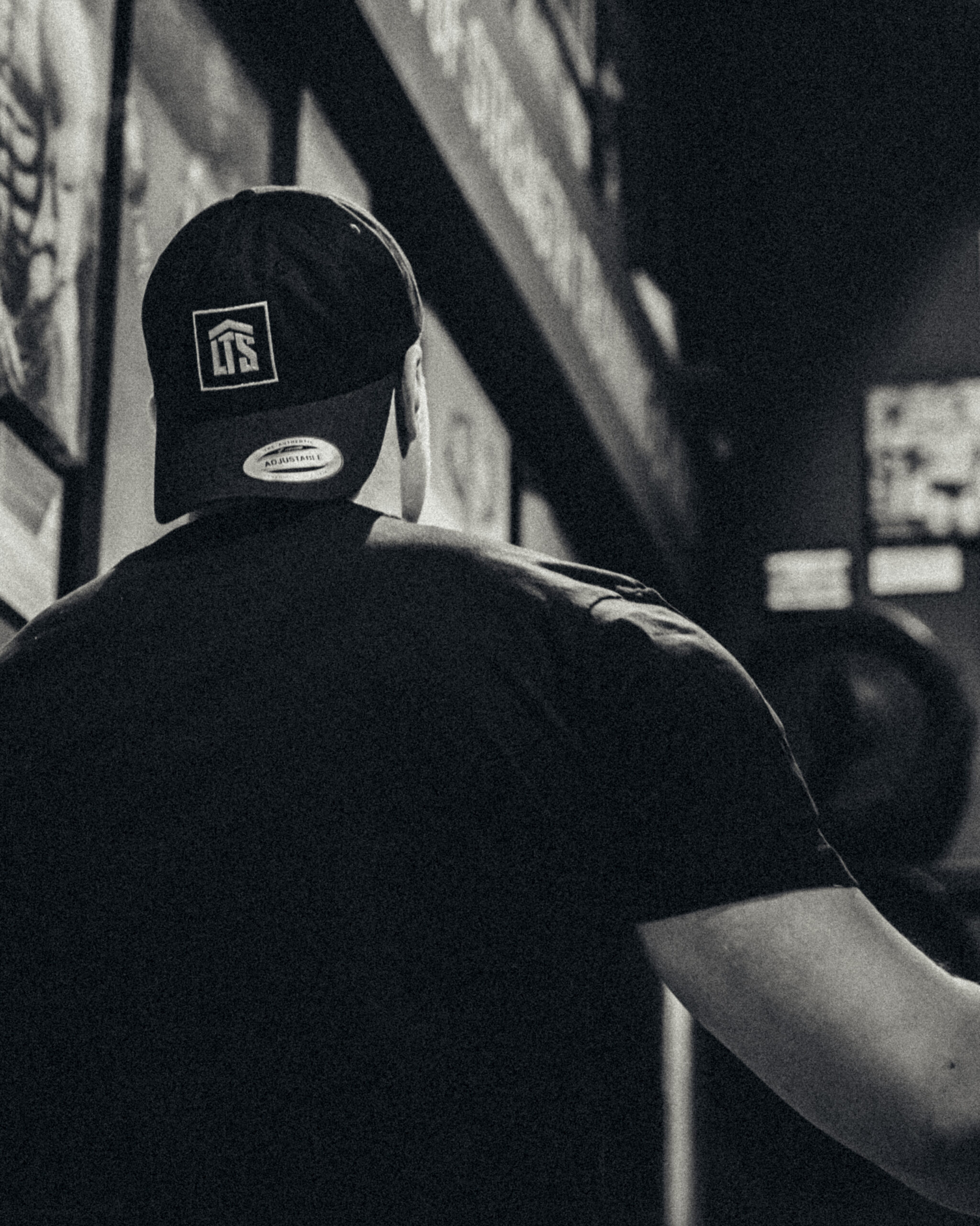 cap_back_black cap_back_black